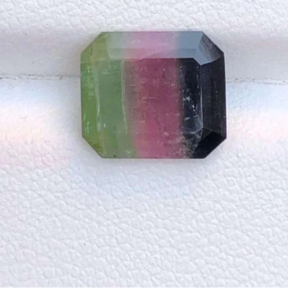 3.10ct genuine  Tri color watermelon tourmaline  loose in gem jar$1002 - Picture 2 of 8